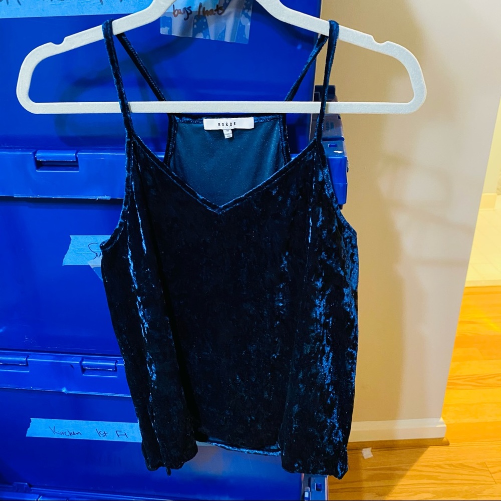 Velvet top